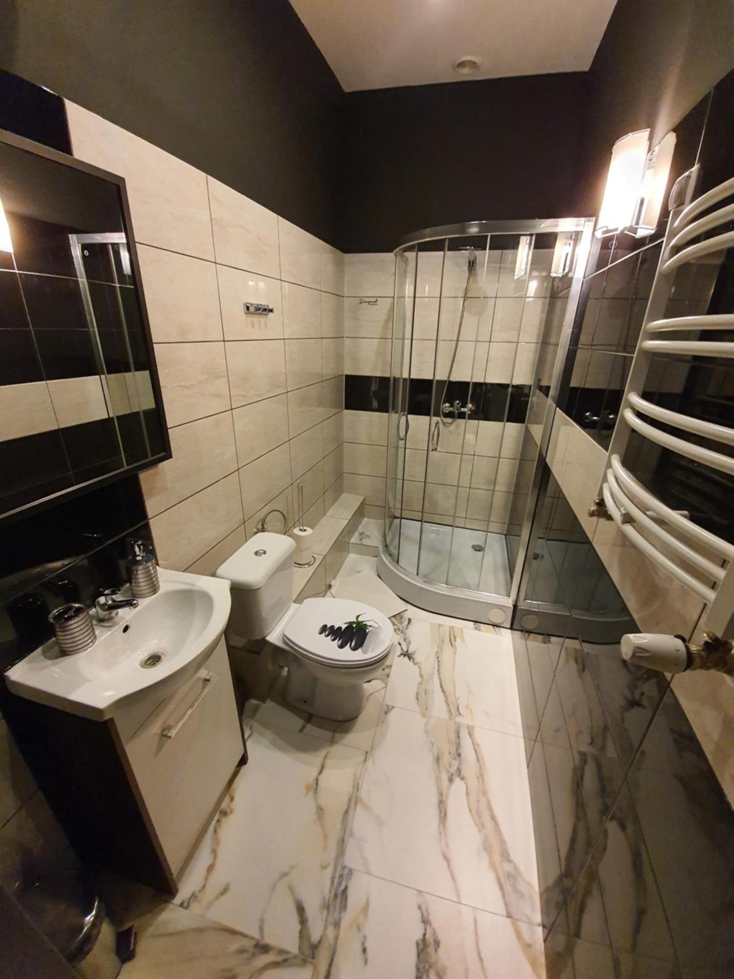 Apartament Z Jacuzzi Krakow Rynek Bilik gambar