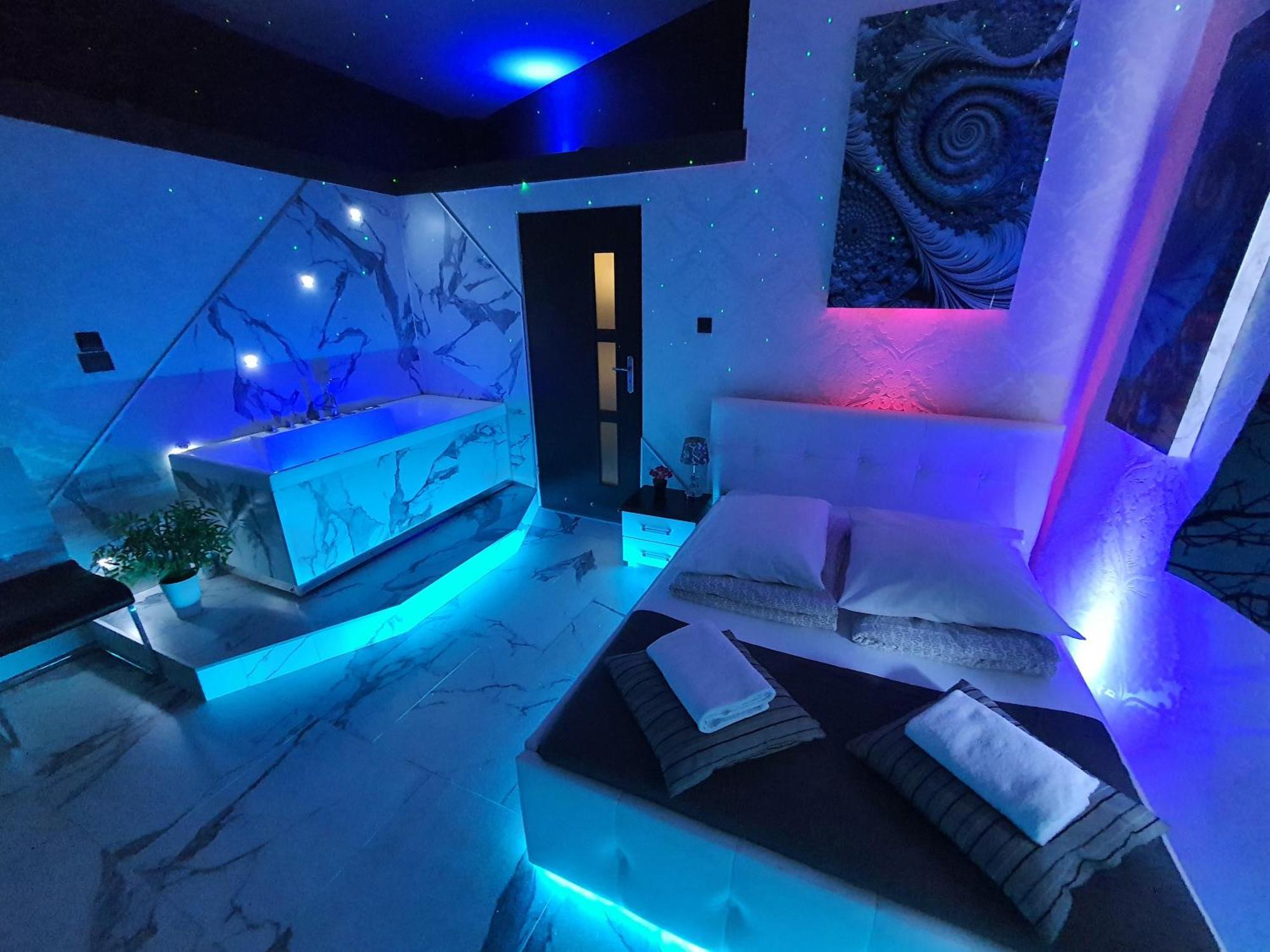 Apartament Z Jacuzzi Krakow Rynek Bilik gambar