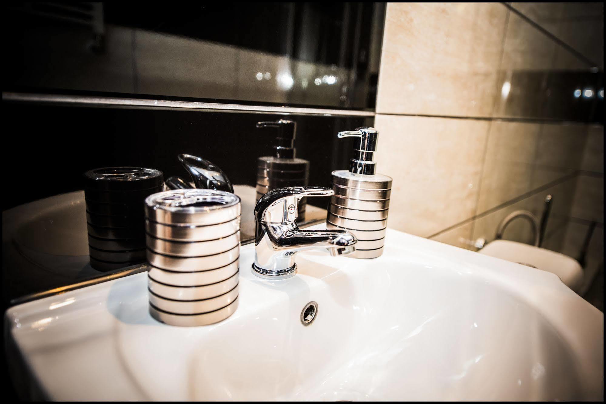 Apartament Z Jacuzzi Krakow Rynek Luaran gambar