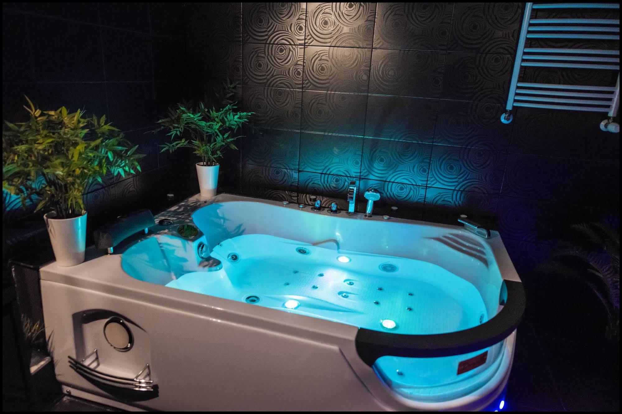 Apartament Z Jacuzzi Krakow Rynek Luaran gambar